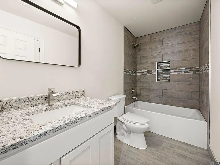 38254 Shelby Dr — Photo 11