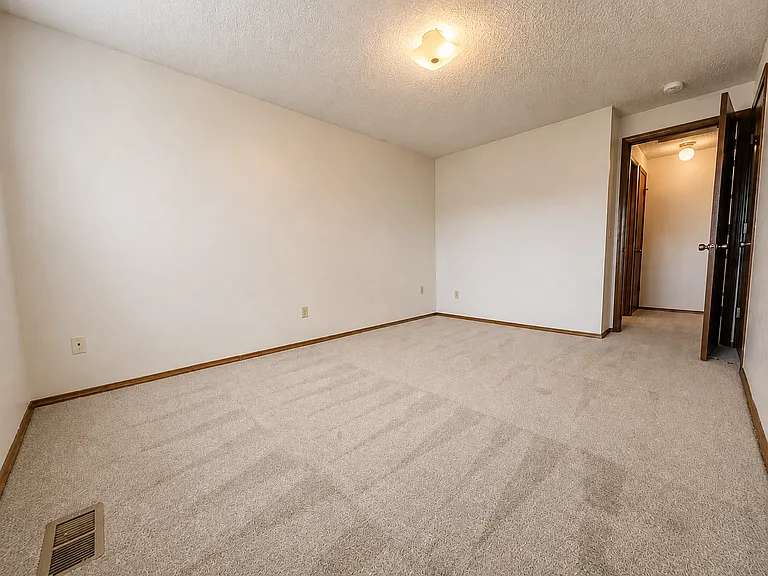 21318 SE Alder Ct — Photo 12