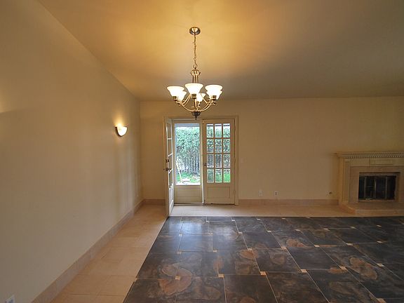 4th image of 24315 Northview Pl