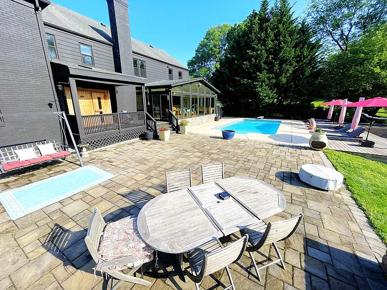 13209 Lantern Hollow Dr — Photo 46
