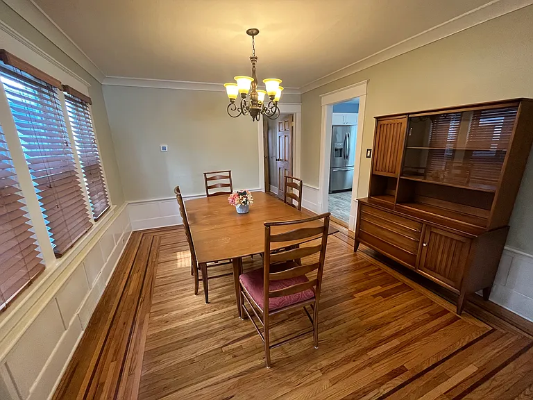 203 Lovering Ave #UPPER — Photo 6