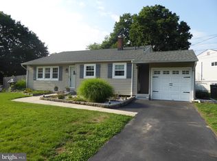 12 Carole Rd, Newark, DE 19713