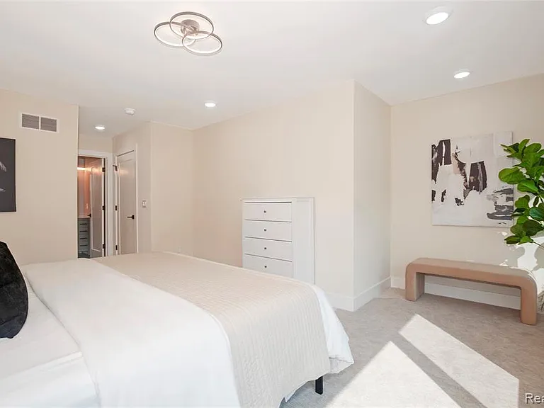 1174 Smart Town Dr — Photo 9