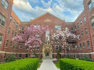 60 Elm St APT 9, Worcester, MA 01609