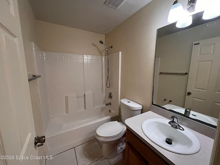 619 Pampas St NW — Photo 18