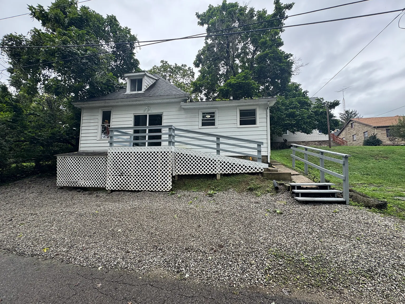 2 bed, 710 sqft, $1,000 — Photo 1