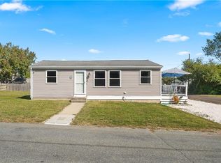 45 Durkin Dr, Narragansett, RI 02882