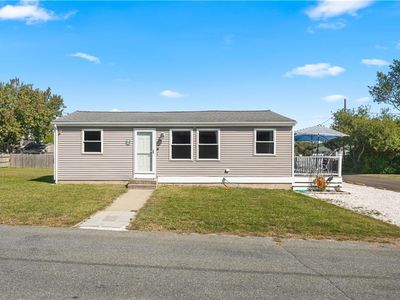 45 Durkin Dr, Narragansett, RI, 02882