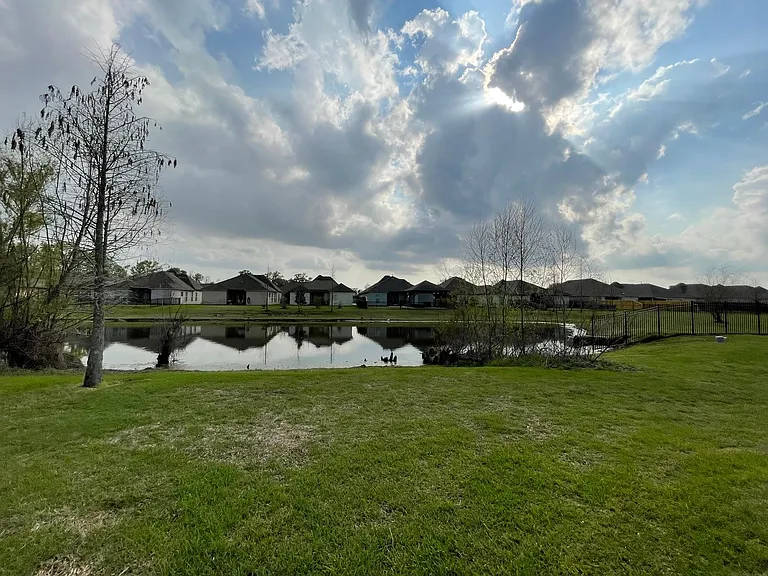 8112 Village Lake Ave — Photo 13