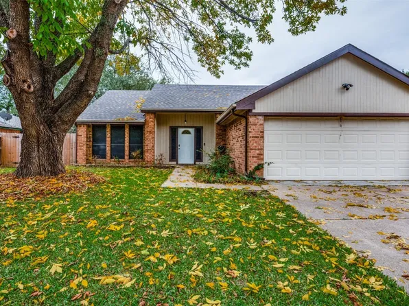 206 Juniper Dr, Arlington, TX 76018