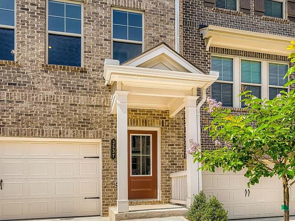 2nd image of 3537 Hidden Valley Cir #1