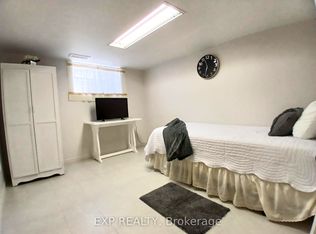 931 Pape Ave, Toronto, ON M4K 3V4