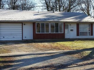 1106 Austin Dr, Urbana, IL 61802