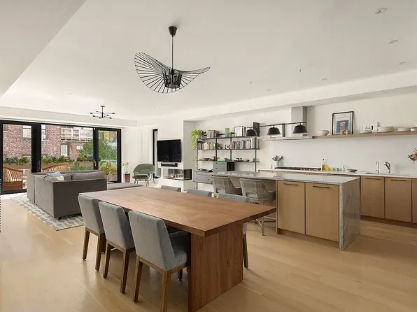 134 W 83rd St #4, New York, NY 10024