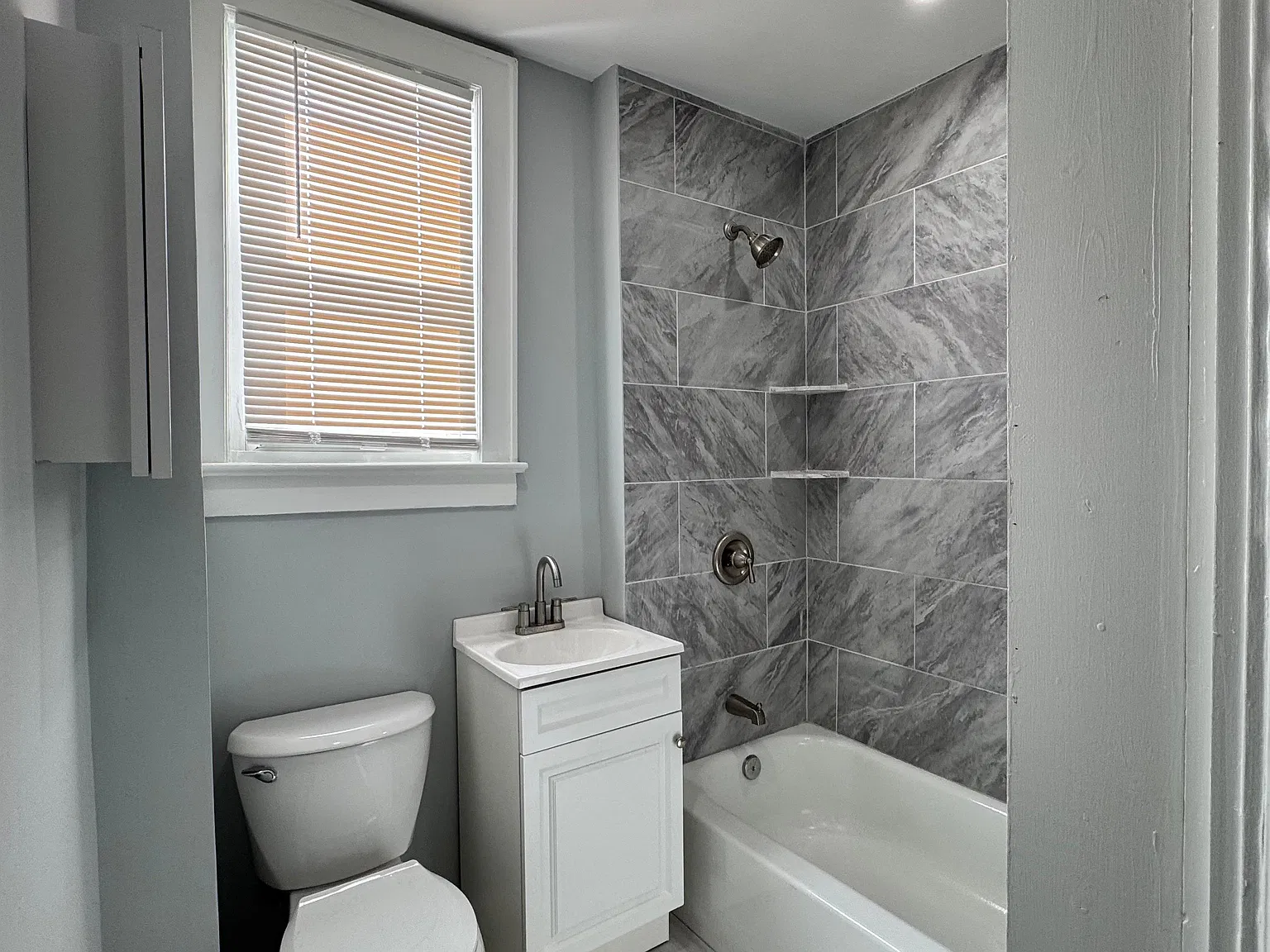 3 bed, $800 — Photo 4
