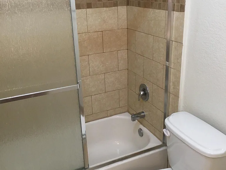10842 Landale St #1 — Photo 7
