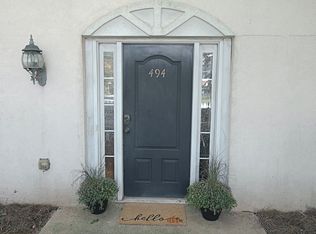 494 N Jeff Davis Dr, Fayetteville, GA 30214