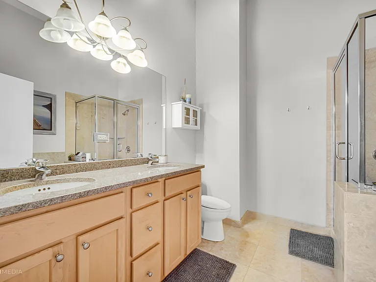 1454 W Fullerton Ave #2 — Photo 17