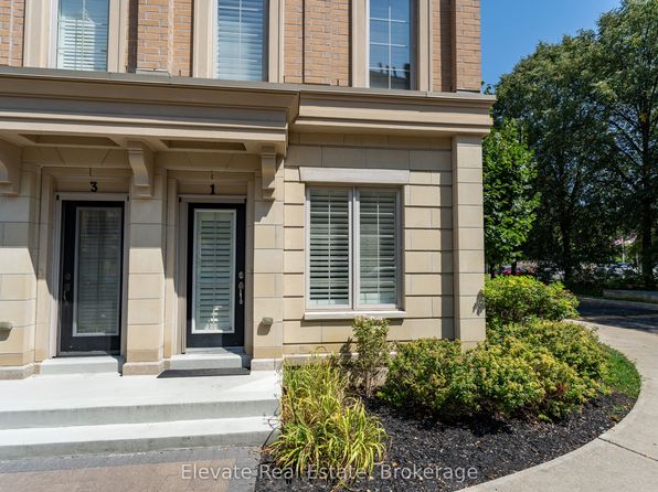 1 Hargrave Ln #1, Toronto, ON M4N 0A4