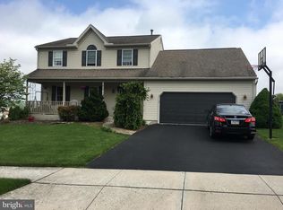 410 Unami Dr, Reading, PA 19608