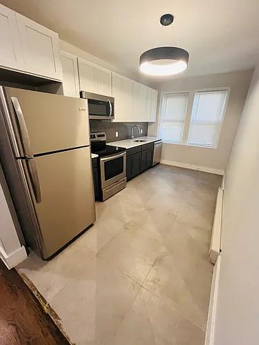 68 Norton St Photo 1