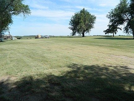 4th image of 64 NE 100th Ave