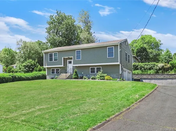 2 Flora Street, New Fairfield, CT 06812