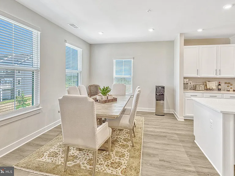 1669 Dunnington Pl — Photo 39