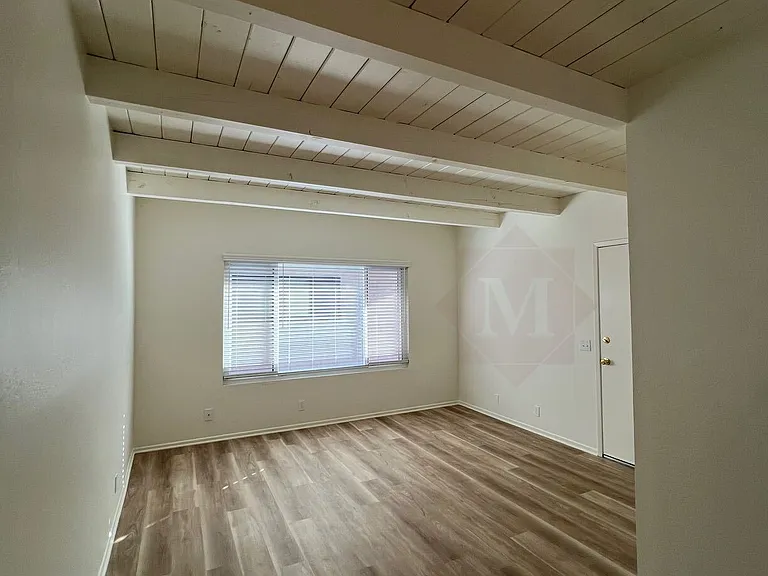 223 Ellwood Beach Dr #16 — Photo 5