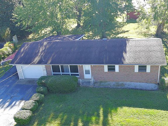4th image of 110 Royce St