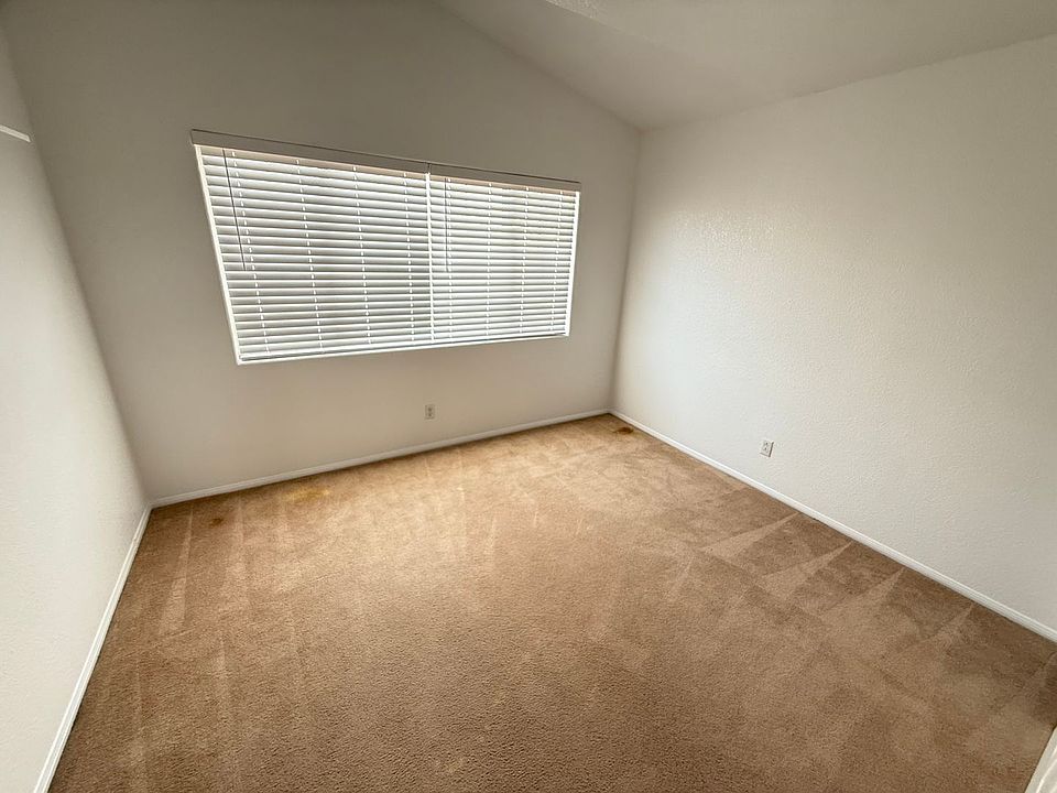 1st image of 3411 Classic Bay Ln