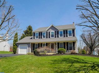 2149 Green Ridge Dr, Warrington, PA 18976