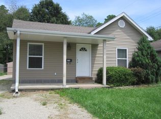 1718 N Old Orchard Ave, Springfield, MO 65803