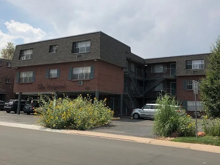 3401 S Marion St — Photo 23
