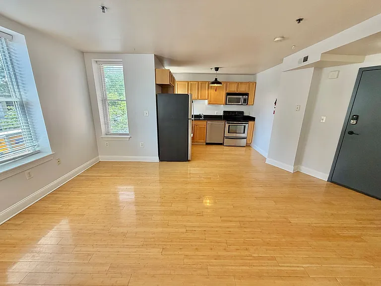 52 Quincy Pl NW #205 — Photo 3