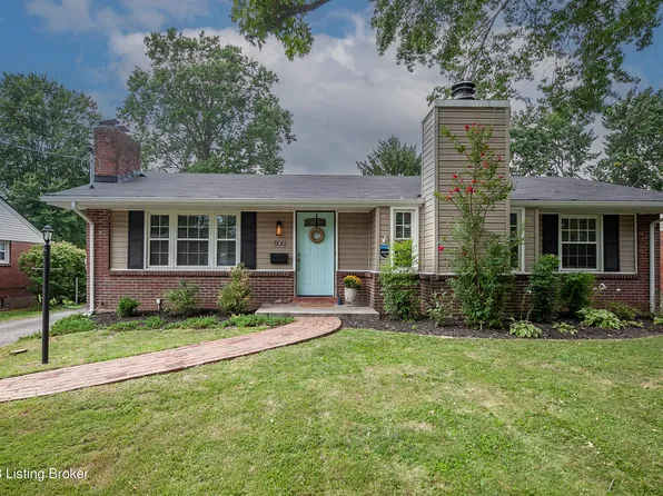 806 Ahland Rd, Woodlawn Park, KY 40207