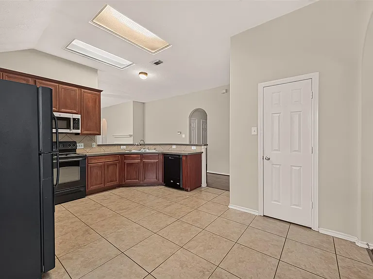 5006 Juniper Walk Ln — Photo 20