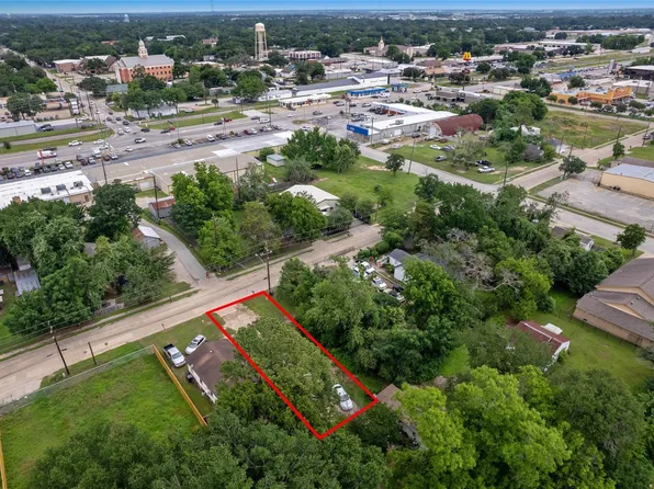 5821 Roberts Rd, Katy, TX 77494