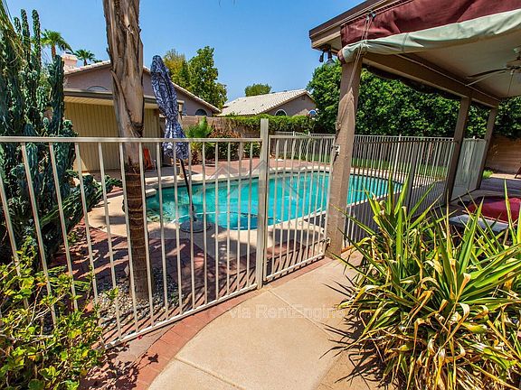 3rd image of 4314 E Silverwood Dr