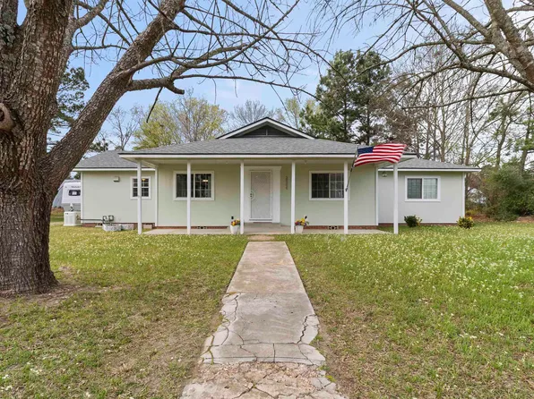 2504 State Highway 155 S, Gilmer, TX 75645