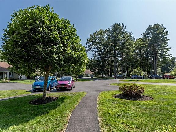 3rd image of 12 Willowood Lane #12