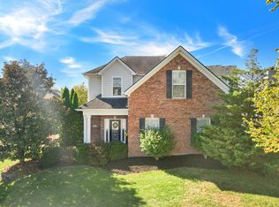 3356 Orchard Grass Rd, Lexington, KY 40509