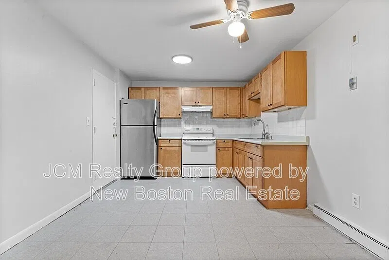 580 Cummins Hwy — Photo 3