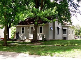 604 19th St, Spirit Lake, IA 51360