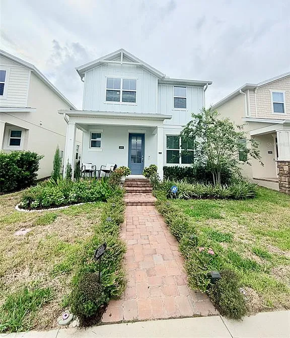 3 bed, 2.5 bath, 2062 sqft, $2,595 — Photo 1