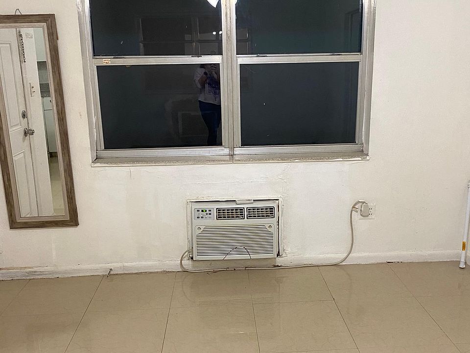 2nd image of 2253 NE 172nd St APT 4