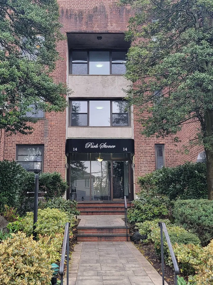 14 Stoner Ave APT 2J photo 1