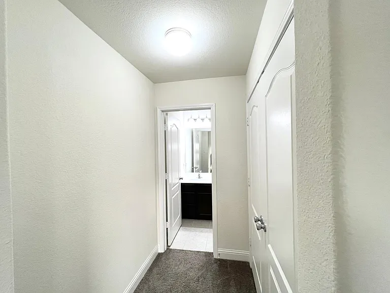 644 Fox View Dr — Photo 35