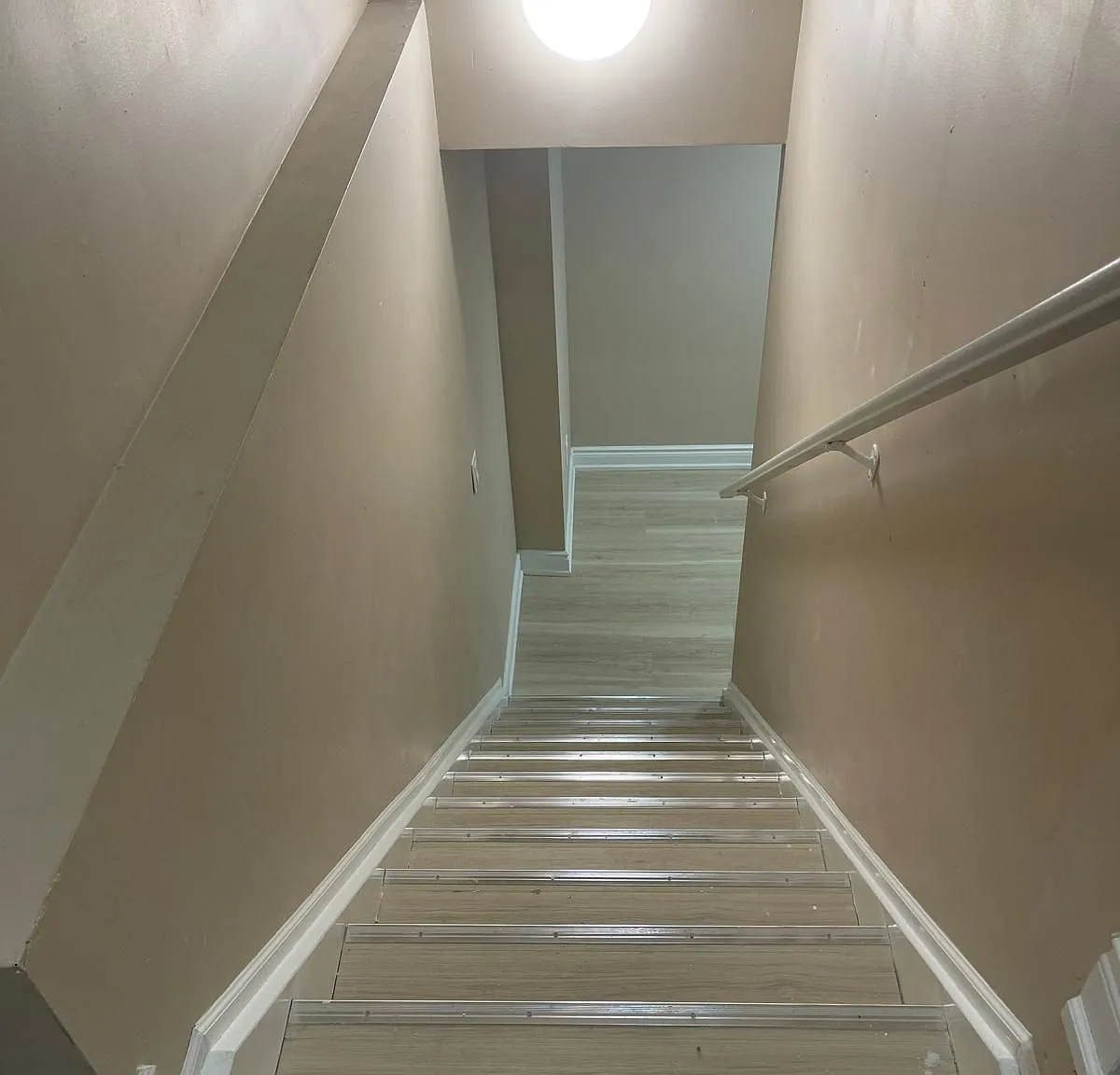 3 bed, $1,800 — Photo 3