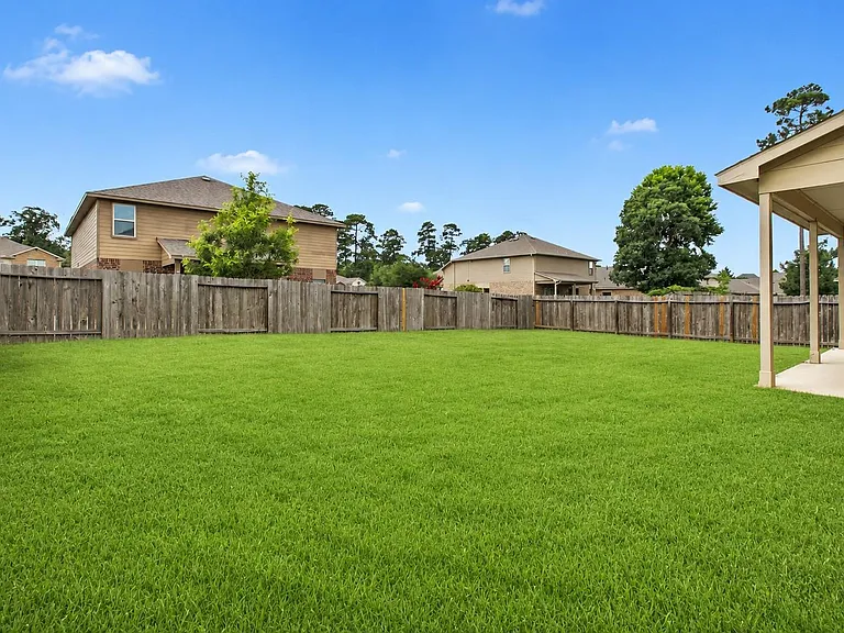166 Meadow Grove Dr — Photo 49